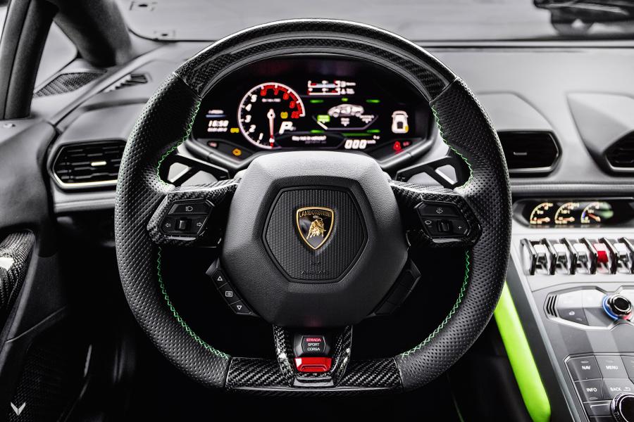 Панель приборов Lamborghini Huracan LP610-4  by Vilner 2017 года  (фото 11 из 11)